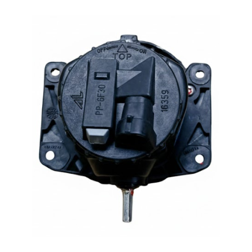 FARO AUX (NIEBLA) FIAT PALIO 2013 AL 2018 1.6L ADVENTURE C/BASE DEL IZQ/DER ORIGINAL COD. 68097884AA