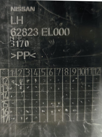 TOLVA DEFLECTOR DE AIRE NISSAN VERSA/ TIIDA 2007 AL 2012 PLAS LAT IZQ ORIGINAL COD. 62823-EL000