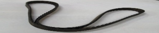 BANDA DE DISTRIBUCION / DE TIEMPO NISSAN TSURU DE 1984 AL 2012 1.6L 4L BRUCK COD. 13028-11M00(134847)