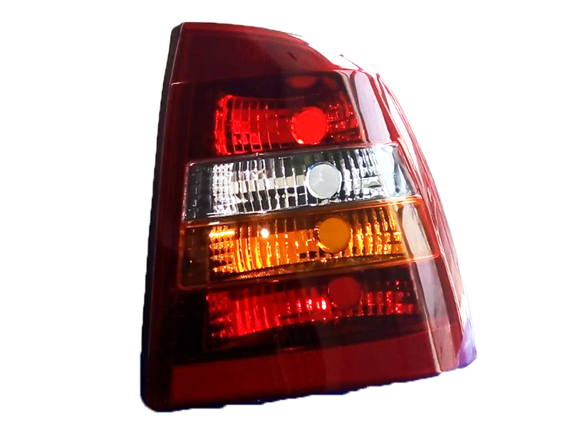 CALAVERA CHEVROLET ASTRA DE 2000 AL 2003 ROJO/BCO/AMBAR CLARA 4 PTAS S/ARNES DER HGO  (10072) 