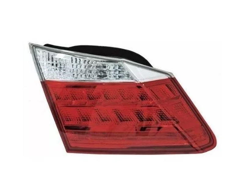 CALAVERA HONDA ACCORD 2013 AL 2015 4 PTAS C/FOCO INT IZQ TYC