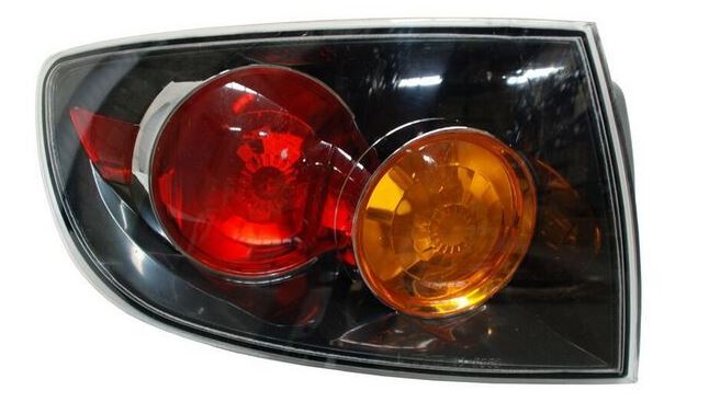 CALAVERA MAZDA 3 2006 AL 2009 4 PTAS C/FOCO EXT IZQ TYC *R