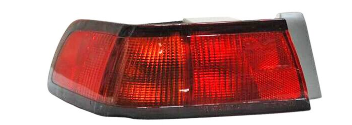 [017-3002-11] CALAVERA TOYOTA CAMRY 1997 AL 1999 C/ARNES EXT IZQ TYC *R