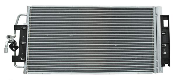 CONDENSADOR/RADIADOR DE AIRE ACOND CHEVROLET IMPALA/ LACROSSE/ MONTECARLO 06-12 6 CIL ****