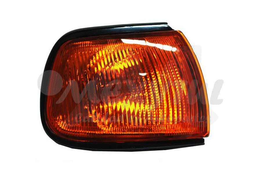 CUARTO ESQUINA (PUNTA) NISSAN TSURU III DE 1997 AL 2000 AMBAR DER TYC (2953) *R