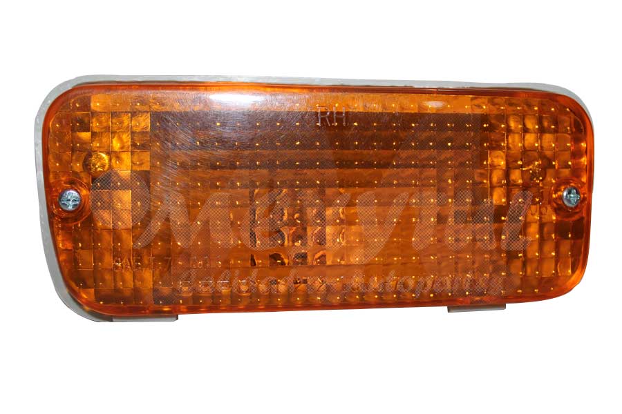 CUARTO FRONT TOYOTA PU DE 1979 AL 1983 DER TYC (125310) RD