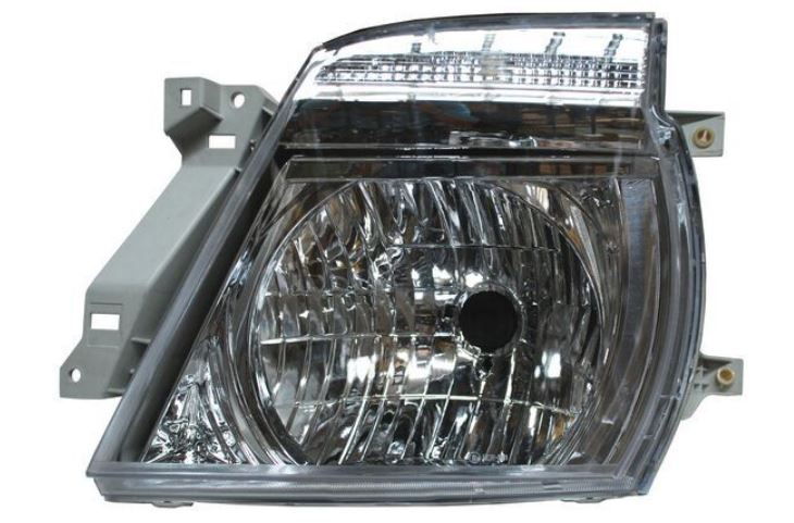 FARO NISSAN URVAN 2007 AL 2013 IZQ  CNA+