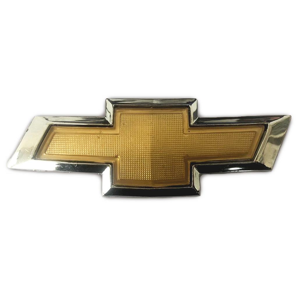 INSIGNIA ORIGINAL CHEVROLET TORNADO DE 2011 AL 2016 C/ADHESIVO INSIGNIA ORIGINALS / PARRILLA 36CHEM ( C-162)