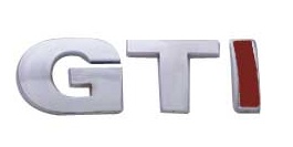 INSIGNIA ORIGINAL VOLKSWAGEN POINTER/DERBY GTI LETRAS CROMDAS / ROJO COD. 10VWEM