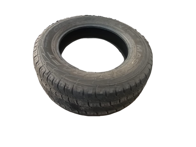 LLANTA MASTERCRAFT COURSER HSX 235/65 R18 USADO