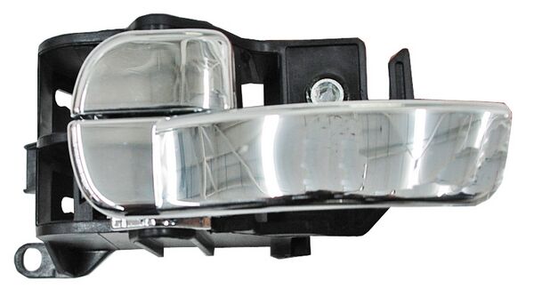 MANIJA INT NISSAN FRONTIER 06-15/ PATHFINDER 05-12/ XTERRA 05-07 DEL/TRAS PLAST CROM IZQ TW *R