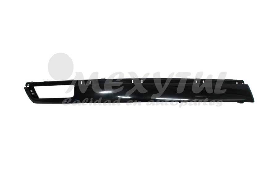 MOLDURA FASCIA (DEFENSA) VOLKSWAGEN PASSAT DE 2001 AL 2005 P/CUARTO LISA TRAS DER (8788)