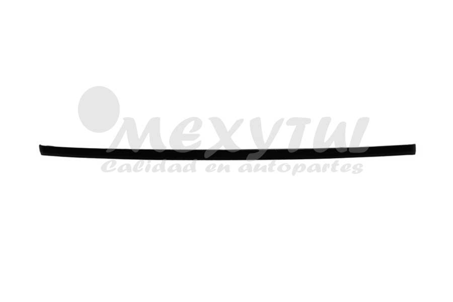 MOLDURA PARRILLA VOLKSWAGEN JETTA DE 1993 AL 1998/ GOLF DE 1982 AL 1999 INF/SUP (11383) TW
