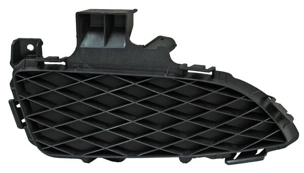 REJILLA (PARRILLA) DEFENSA MAZDA MAZDA 3 DE 2004 AL 2006 S/FARO AUX DER *R