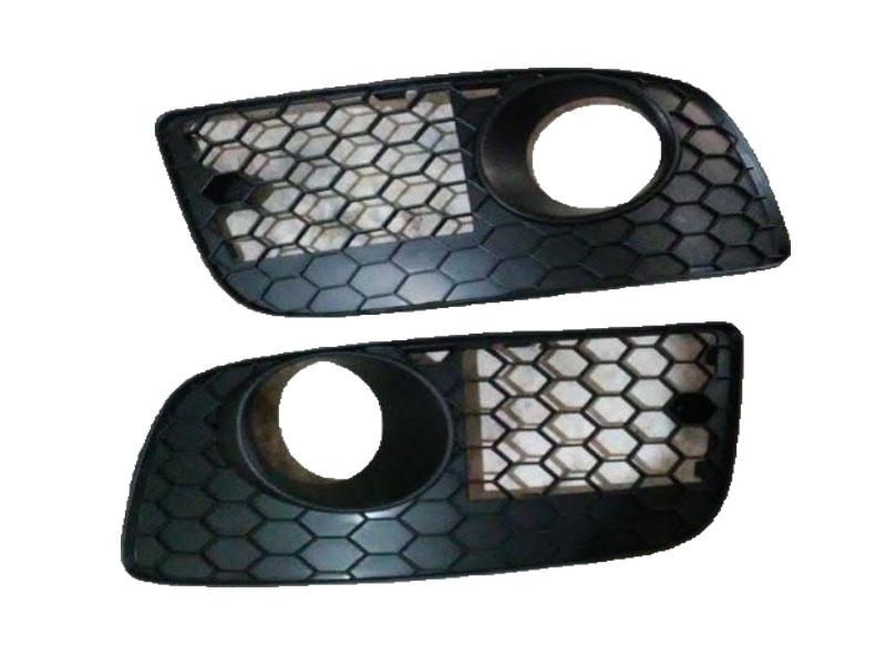 REJILLA (PARRILLA) DEFENSA VOLKSWAGEN GOLF GTI DE 2005 AL 2010 P/FARO AUX PERFORMANCE JGO IZQ/DER (133290) EX+