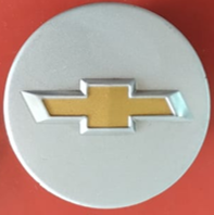 TAPON CENTRO RIN CHEVROLET CRUZE 10-15 60 MM GRIS ORIGINAL USADO