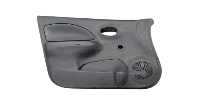 TAPA PUERTA NISSAN MARCH 2012 AL 2020 DEL IZQ USADA ORIGINAL D-1