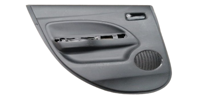 TAPA PUERTA MITSUBISHI MIRAGE 2015 AL 2019 C/MANIJA INT TRAS IZQ USADA ORIGINAL