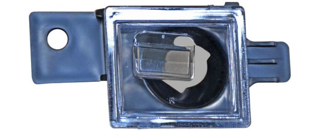 LUZ DE PLACA CHEVROLET PU 2014 AL 2018 1500 DER