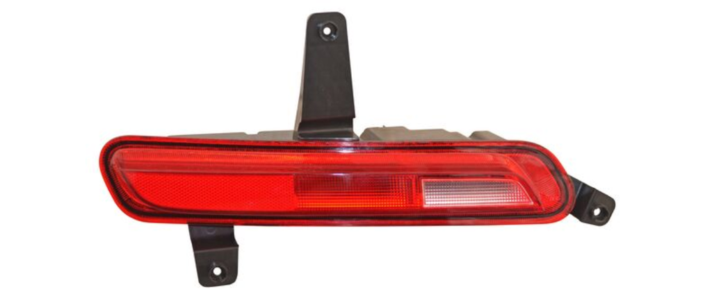 CUARTO MG RX8 2022 AL 2024 LEDS TRAS DER