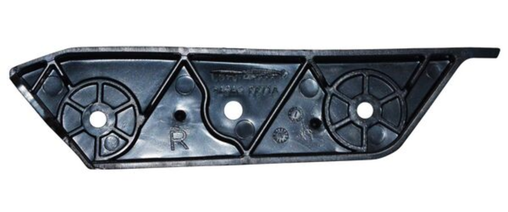 GUIA (FASCIA) DEFENSA FORD FUSION 2019 DEL DER