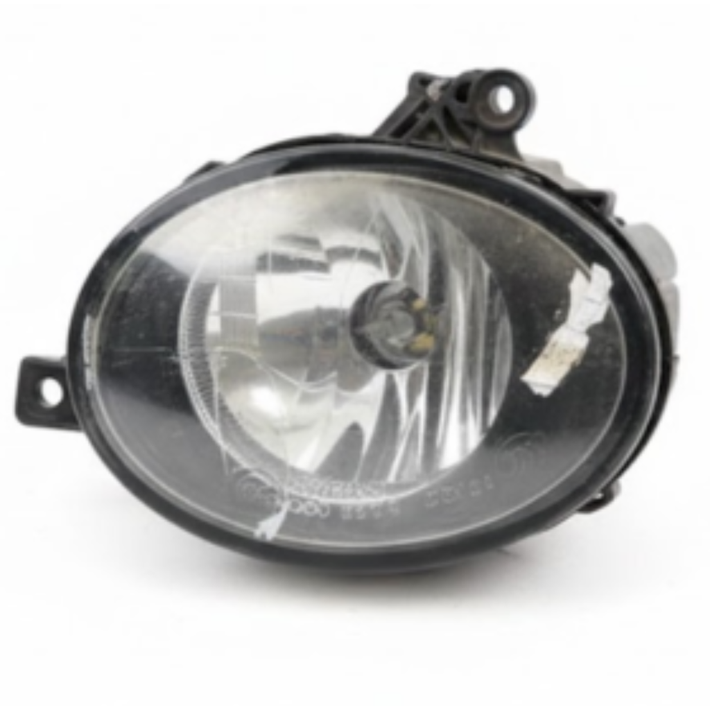 FARO AUX (NIEBLA) VOLKSWAGEN JETTA 2010 AL 2014/ GOLF 2009 AL 2013 S/FOCO IZQ DESMONTADO ORIGINAL COD. 5K0-941699F