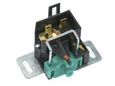 [VS-42A008] CAMBIO DE LUZ CHRYSLER DODGE AUTOS Y CAMIONETAS DE 1982 AL 1993 036086G8 GENUINE PARTS COD. VS-42A008(115100)