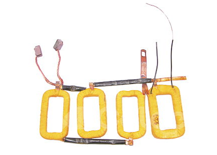 [FOCAMAPL] CAMPO FORD MAG PLATINO 4 224 (114877)
