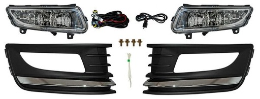 [VW844] FARO AUX (NIEBLA) VOLKSWAGEN VENTO 16-20 LINEA ANT C/REJILLA C/MOLD CROM JGO 2 PZAS TYC TW