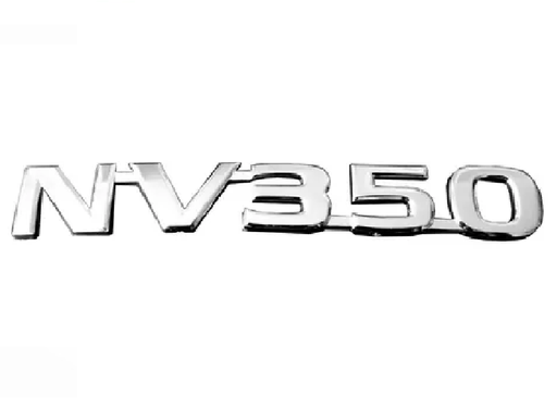 [NIURNV350] INSIGNIA ORIGINAL NISSAN URVAN / NV350 LETRAS CROM N1