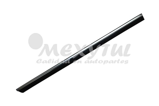 [VOJET04MPUFCTL] MOLDURA PUERTA VOLKSWAGEN JETTA DE 2004 AL 2007 F/CROM TRAS IZQ (135463)