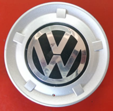 [MP-T010G-4] TAPON CENTRO RIN VOLKSWAGEN CROSSFOX 07-09 DESMONTADO ORIGINAL 1 PZA