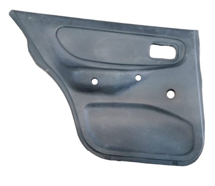 [NITS00TAPUTRLUS] TAPA PUERTA NISSAN TSURU III  DE 2000 AL 2017  TRASERA IZQ USADO