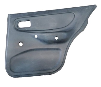 [NITS00TAPUTRRUS] TAPA PUERTA NISSAN TSURU III  DE 2000 AL 2017  TRASERA DER USADO
