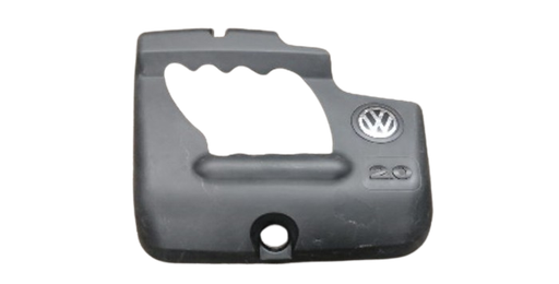 [06A-103-925-EB] TAPA CUBIERTA MOTOR VOLKSWAGEN BEETLE 1998 AL 2000 2.0L USADA ORIGINAL D-2