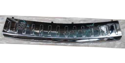 [1668852174] MOLDURA CAJUELA MERCEDES BENZ ML63/ML350/ML550/W166 2012 AL 2015 TRAS CROM ORIGINAL