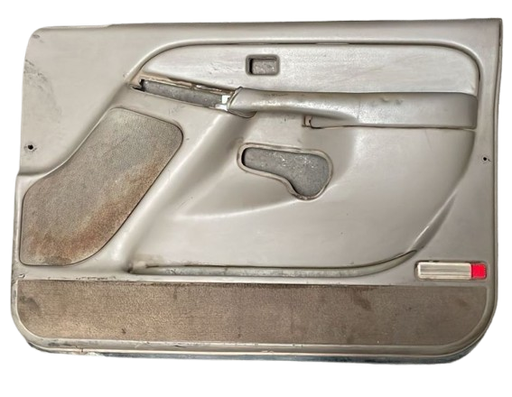 [TACH-SU01-31] TAPA (PANEL) PUERTA CHEVROLET SUBURBAN 2001 AL 2005 DEL DER USADO